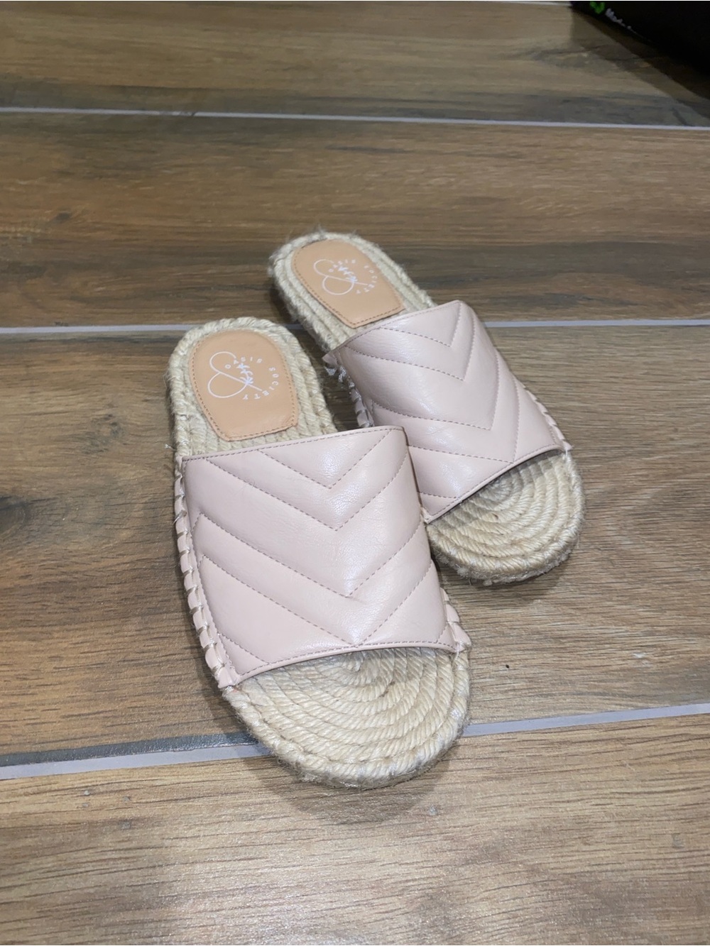 Oasis Society Sona Sandal